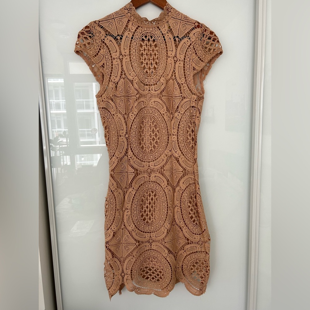 Nellis Medium tan patterned high neck dress